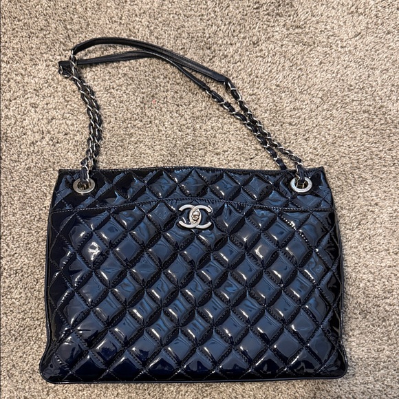 CHANEL Handbags - Chanel Navy Quilted Patter Accordion Shoulder Bag